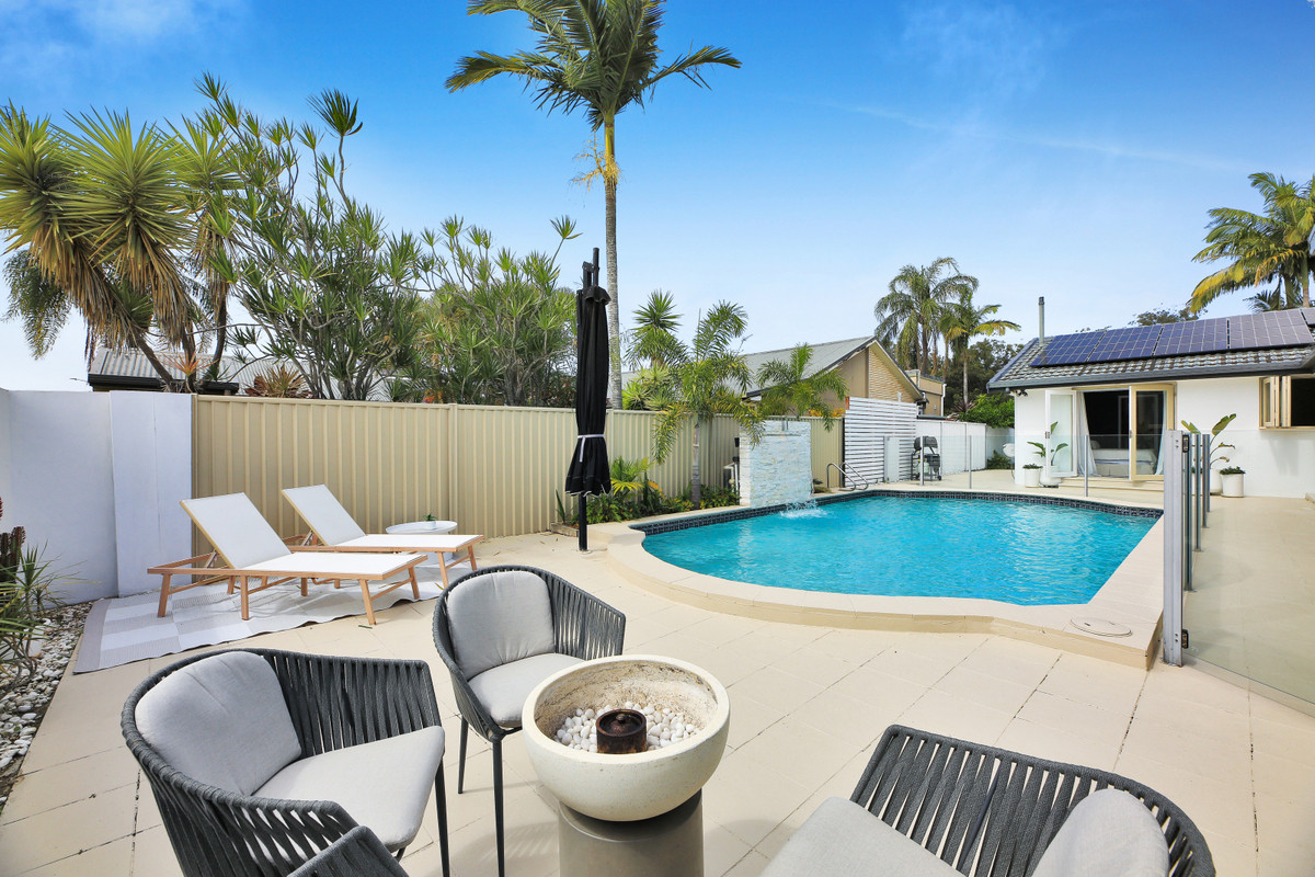 18 Dabchick Drive