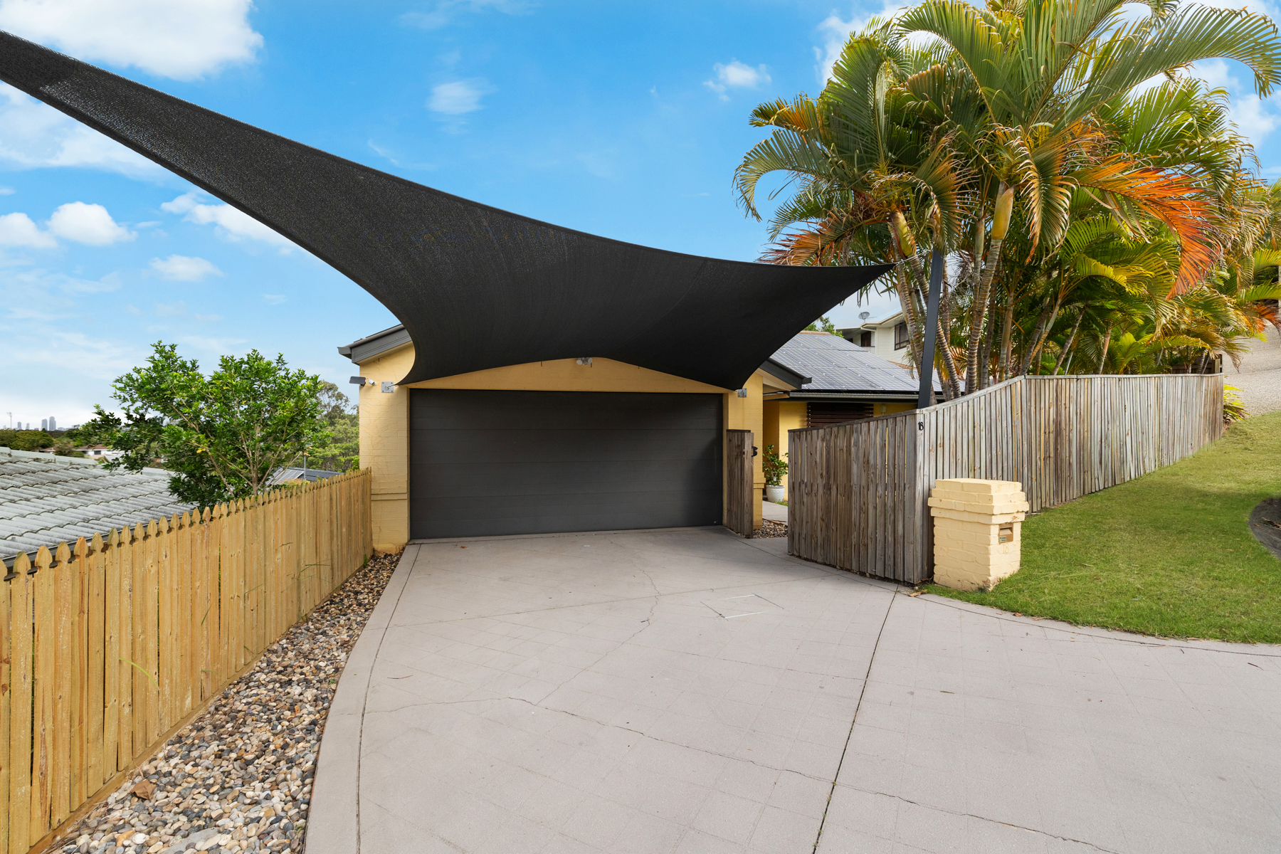 18 Tara Terrace