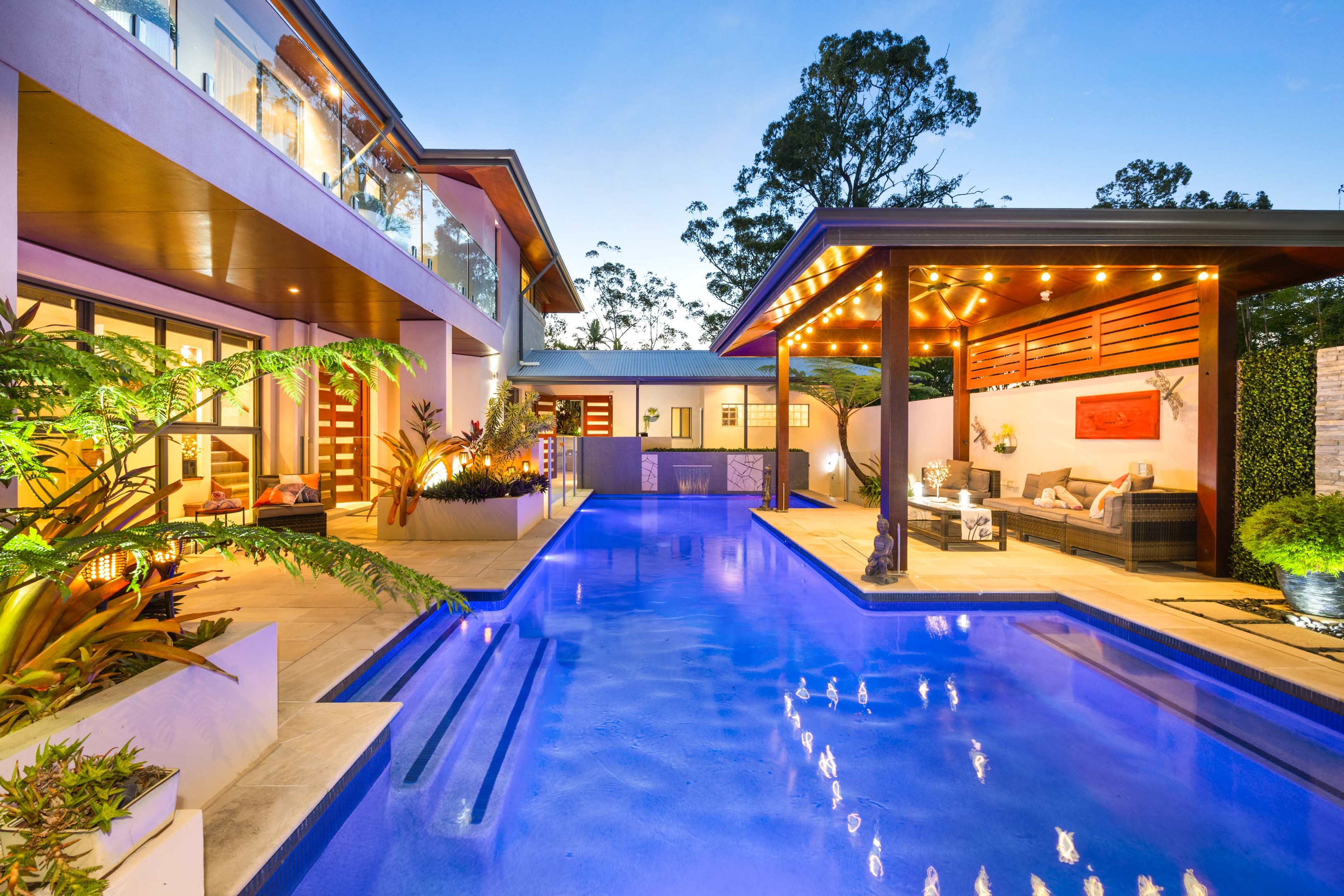 82 Simpsons Road