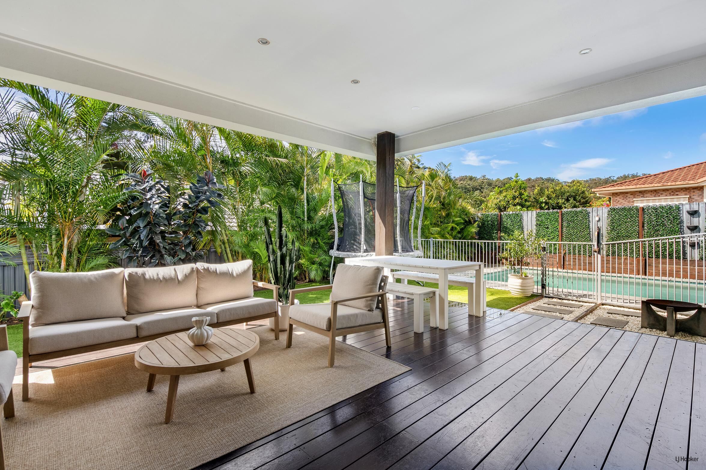 6 Leopard Avenue