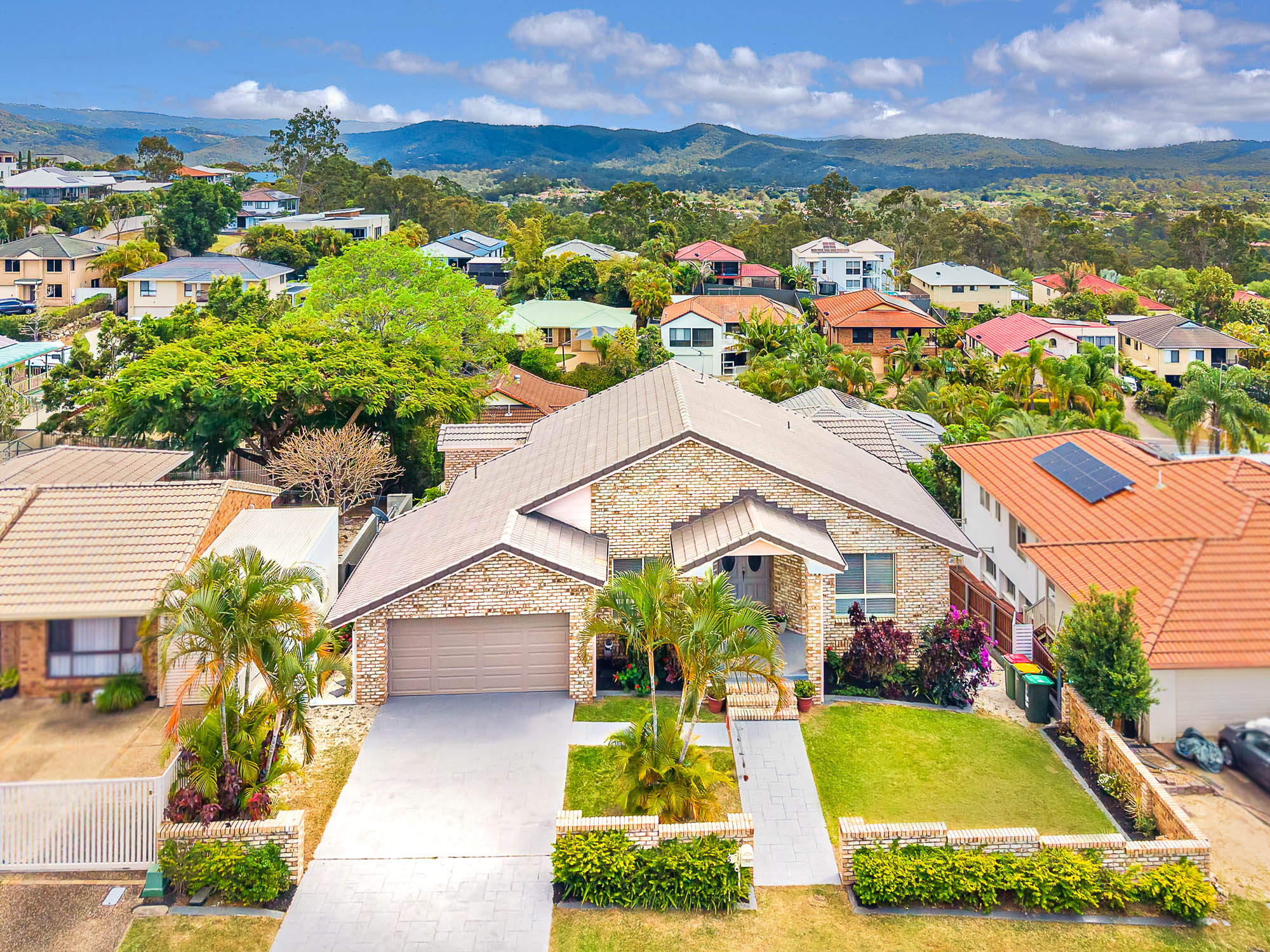 5 Parklane Place