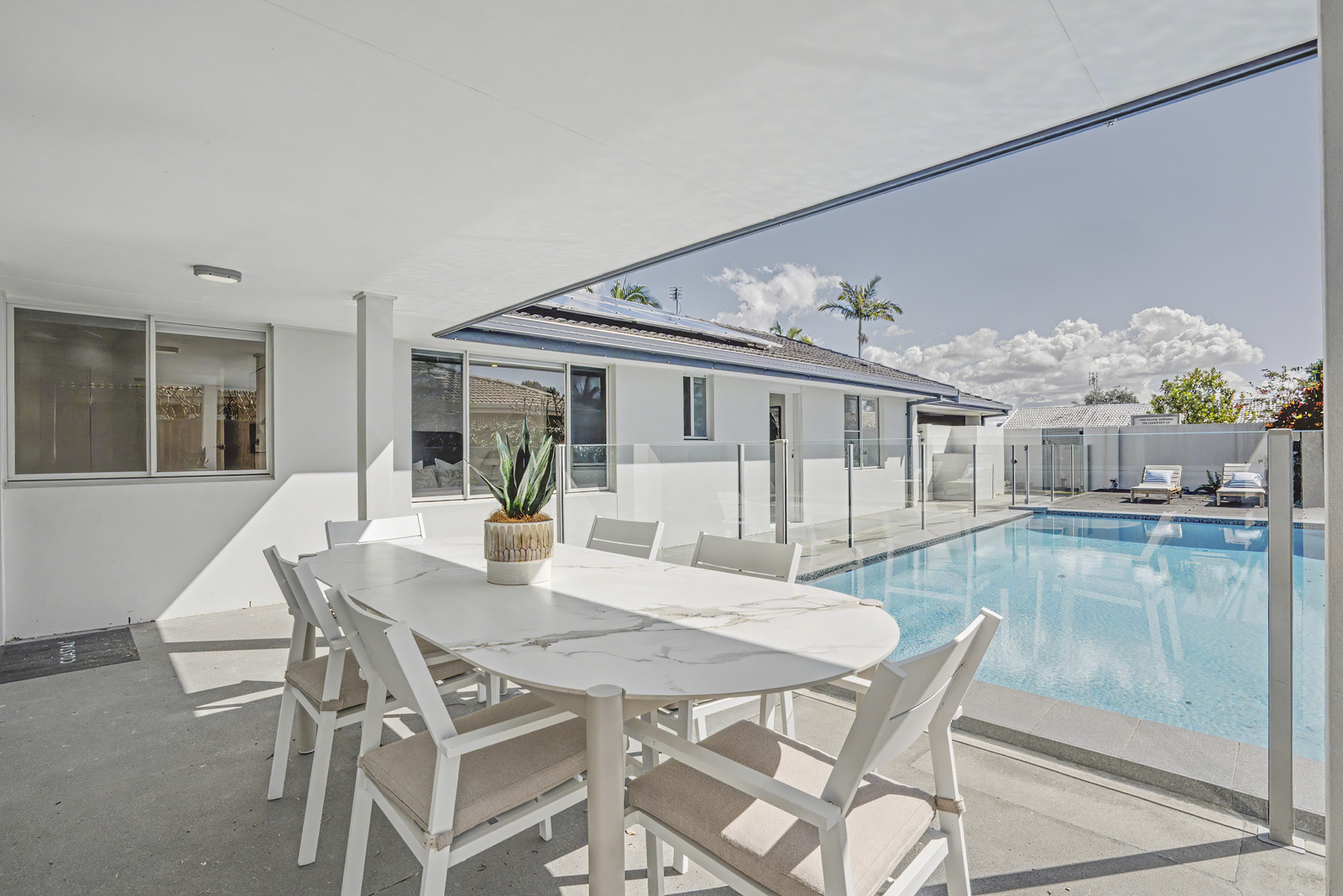 87 Oceanic Drive