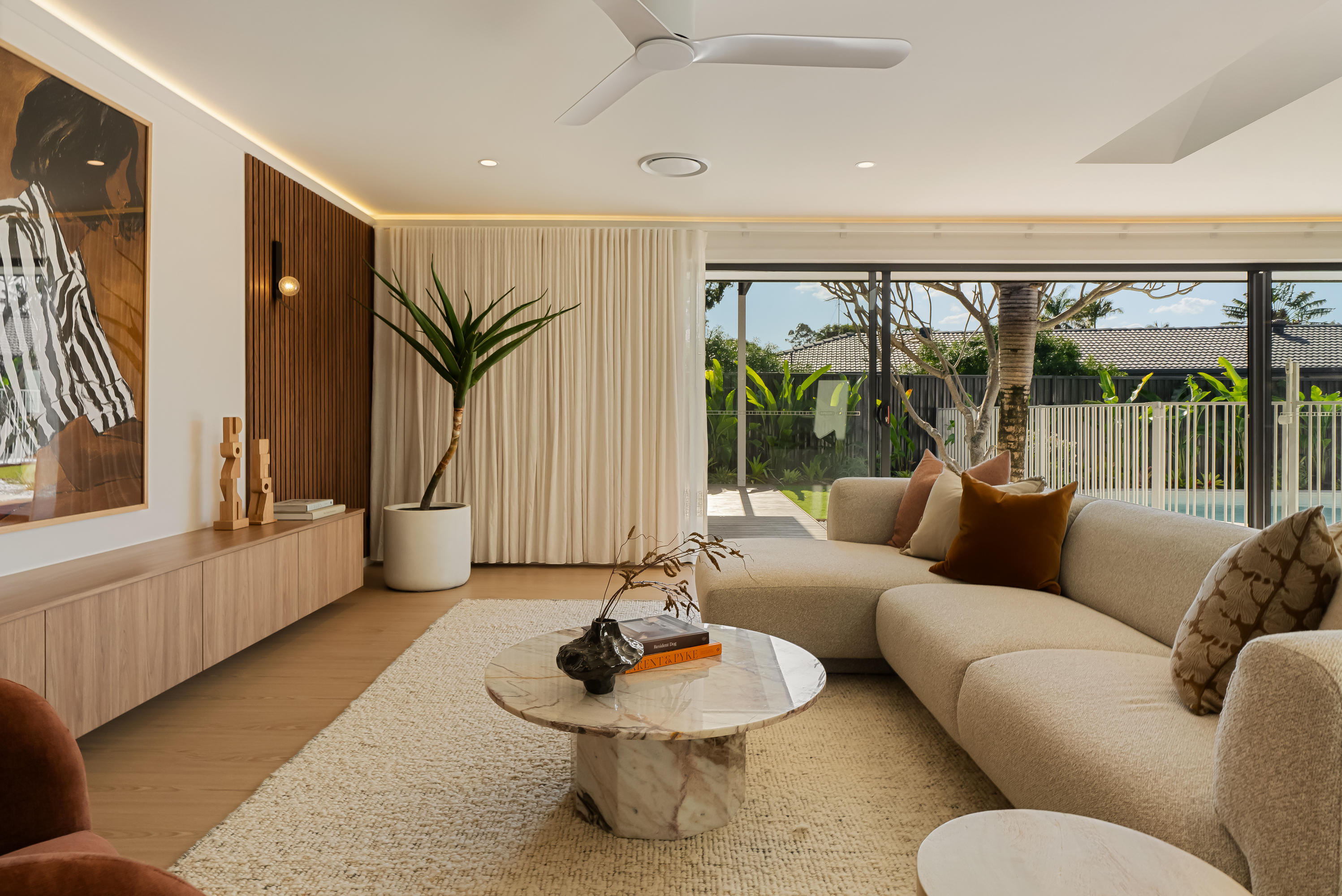 6 Hixson Court