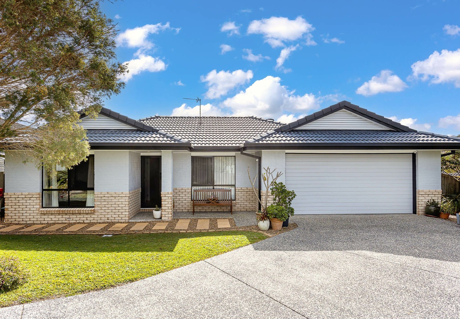 13 Rathbone Court