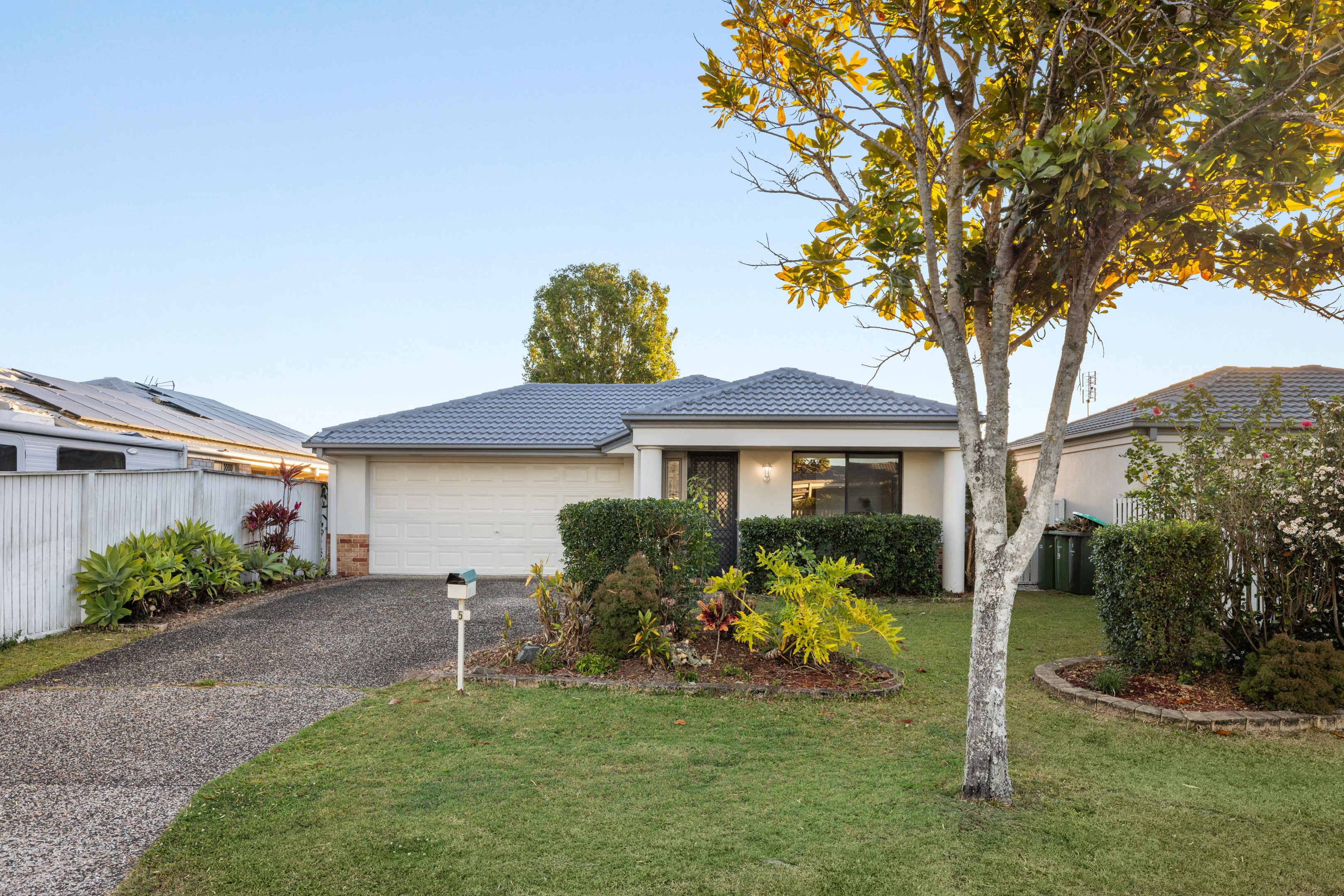 5 Springsure Drive