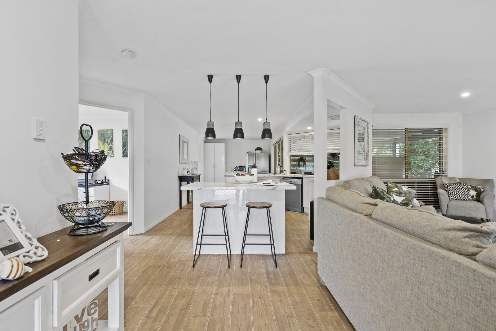 6 Riverlea Waters Drive