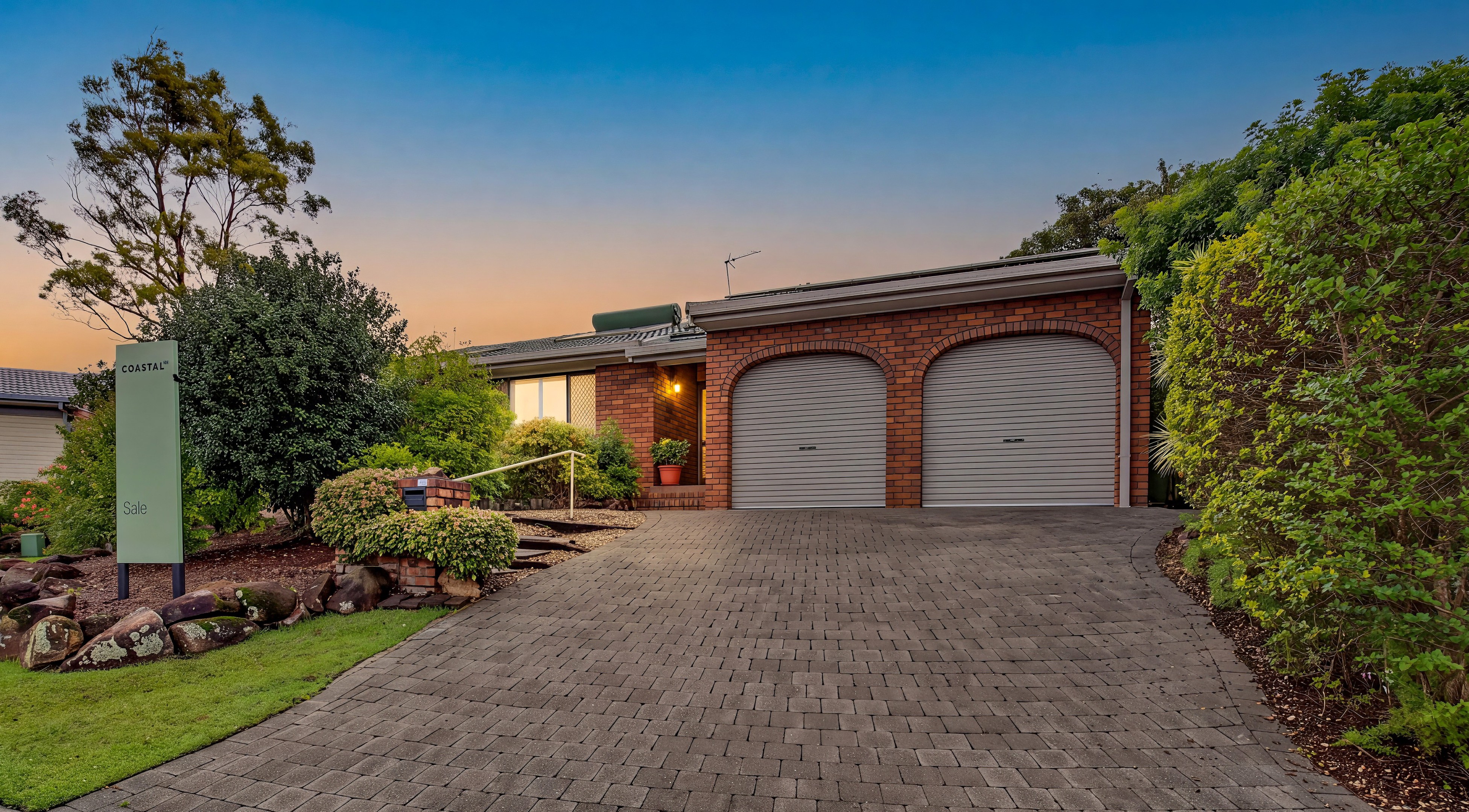 14 Belmore Close