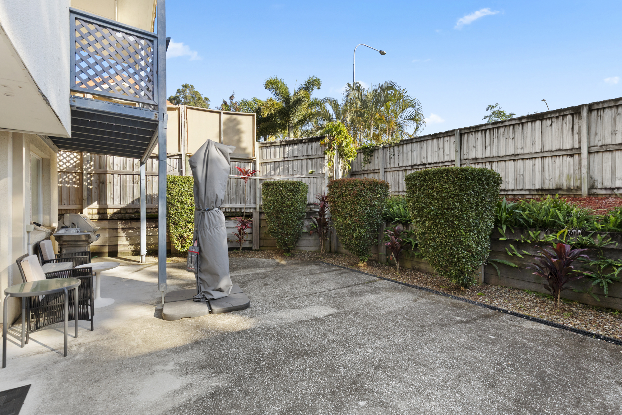 2/51 Cottesloe Drive