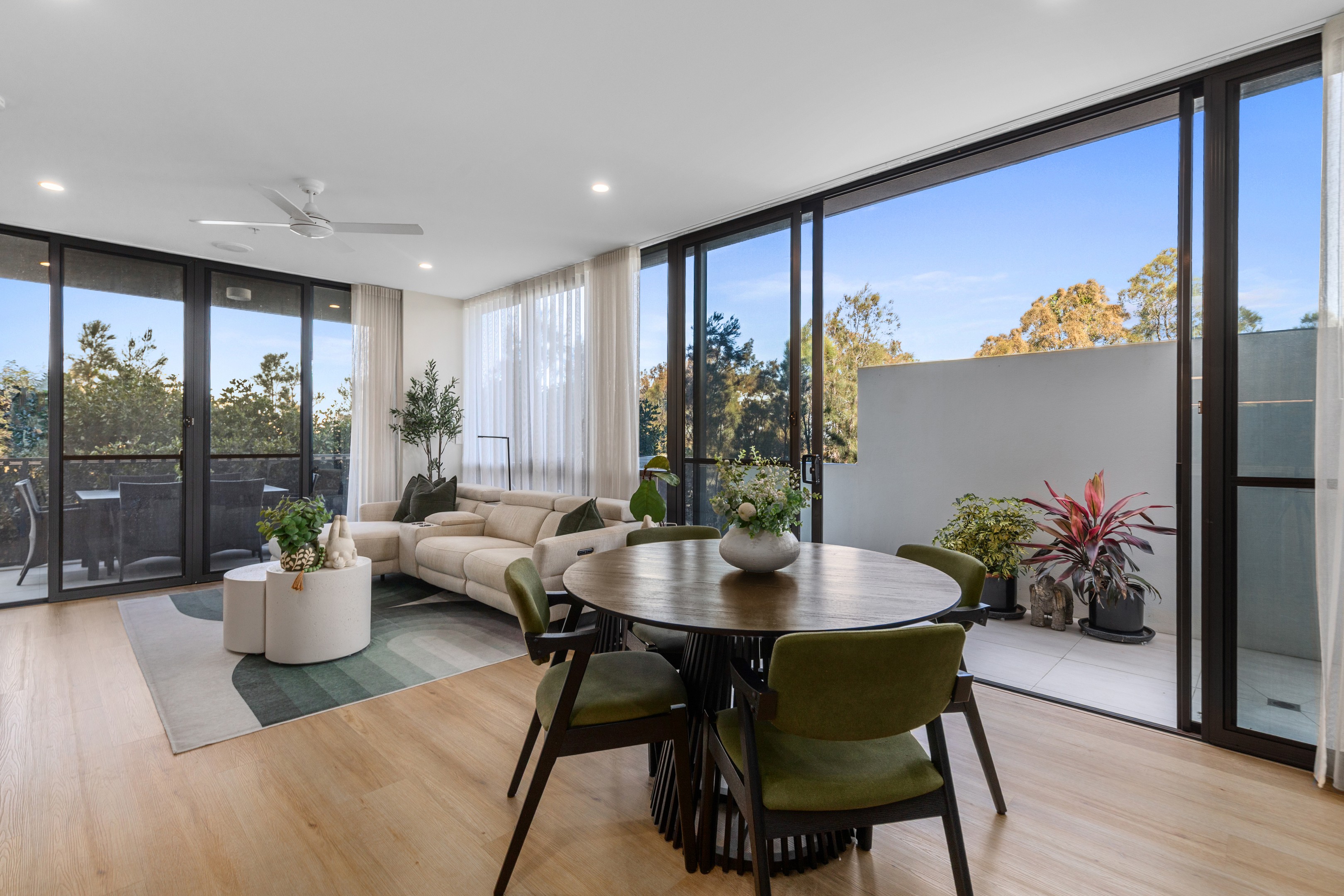 103/1 Waterfront Place, Robina, QLD 4226