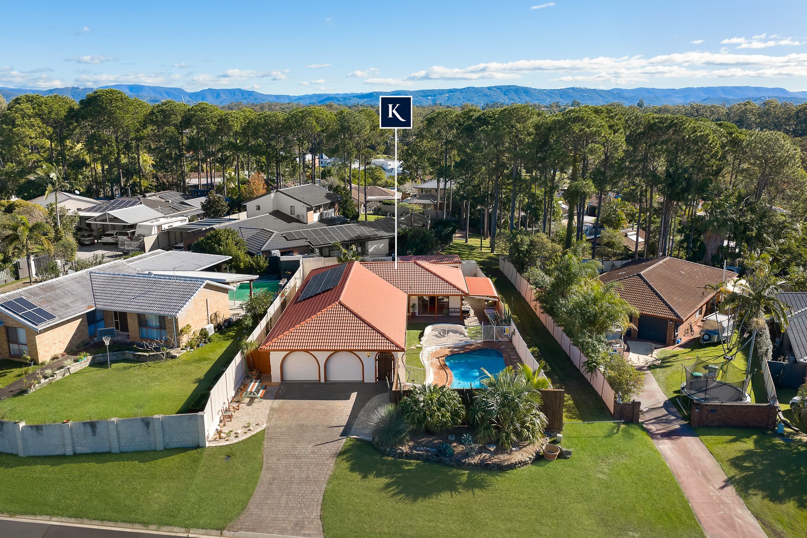 16 Tincurrin Court