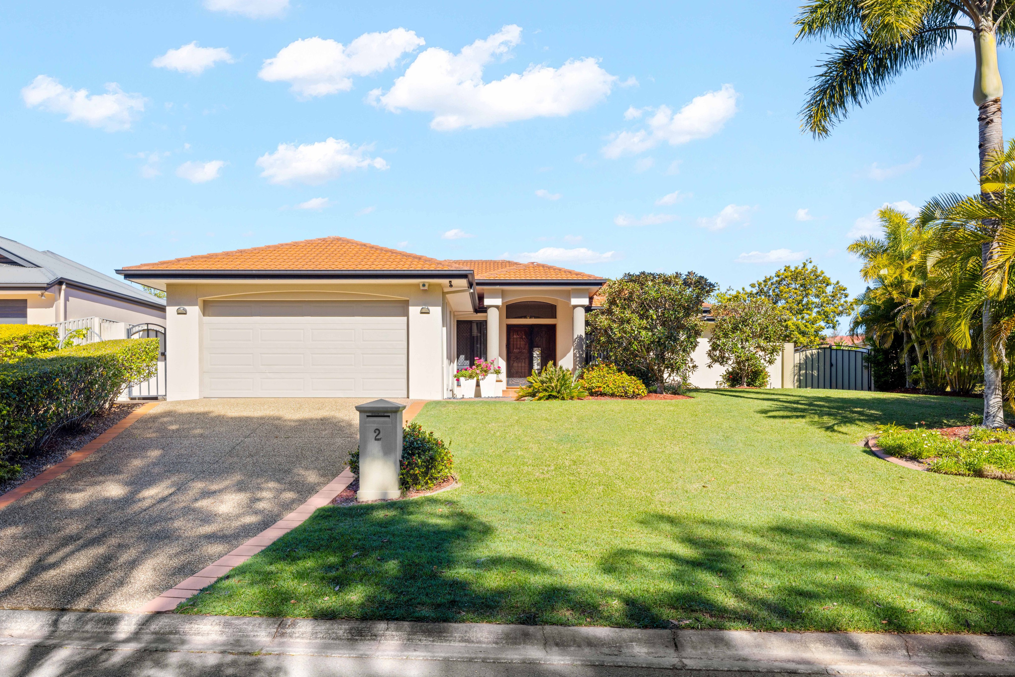 2 Lancewood Circuit