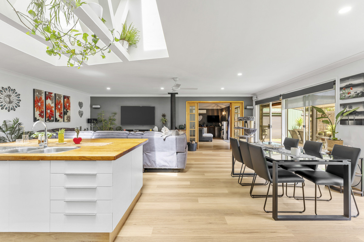 6 Mimosa Road
