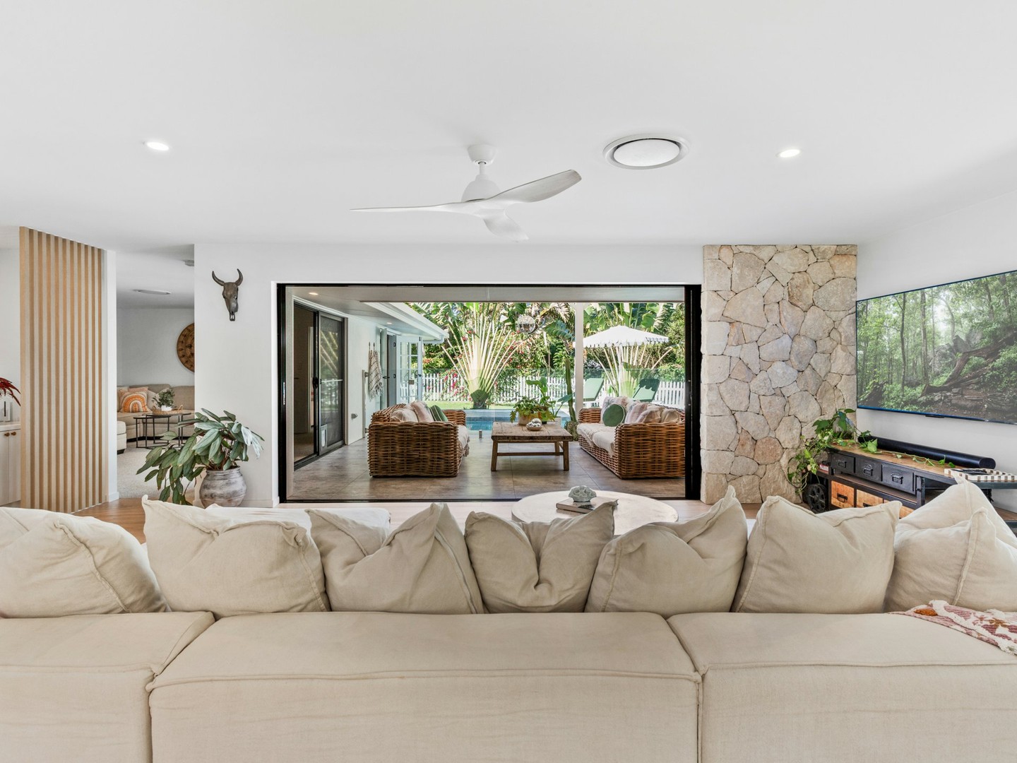 49 Veronica Drive