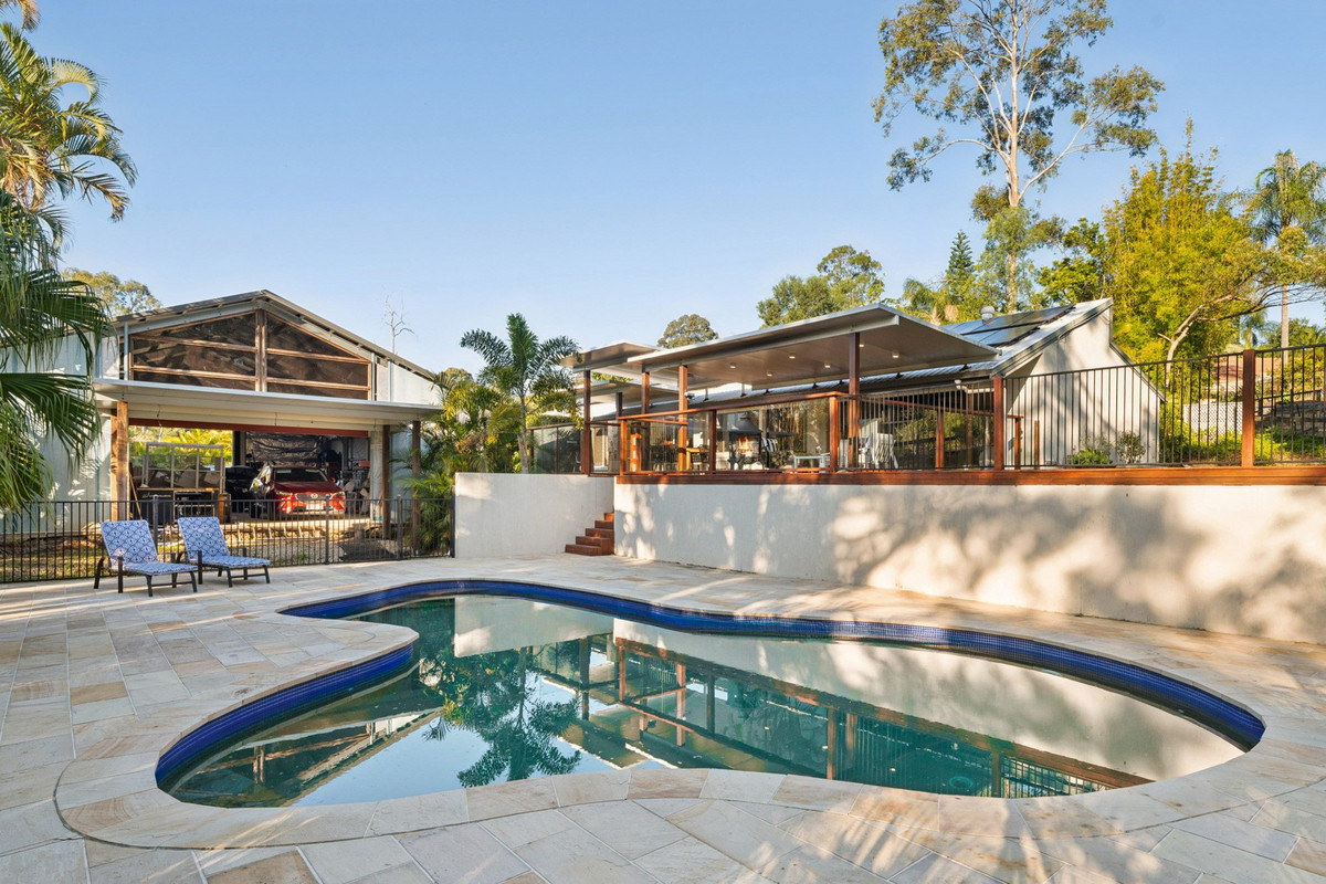 1 Baileys Road