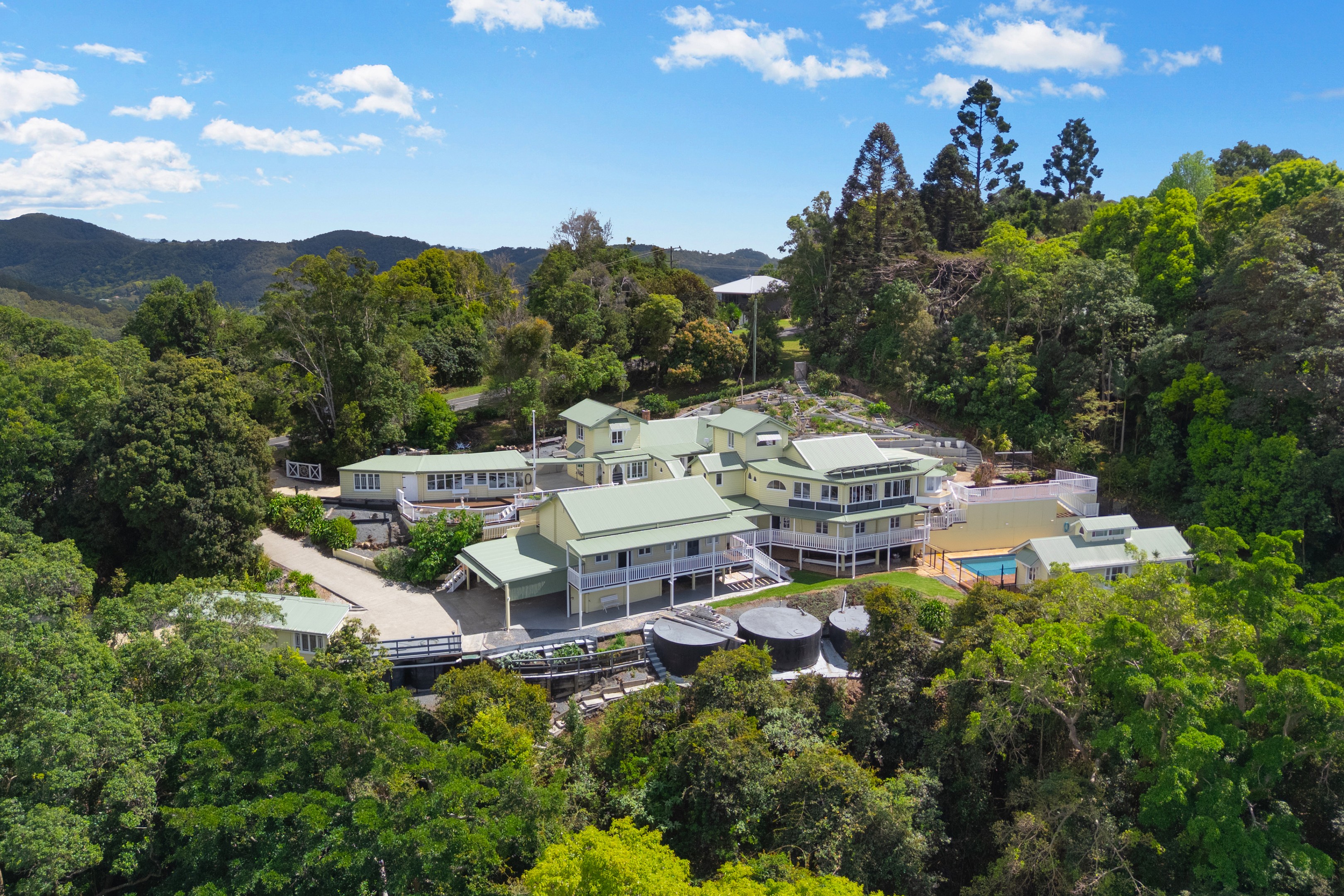 583 Trees Road