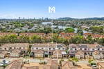 53/302 Christine Avenue