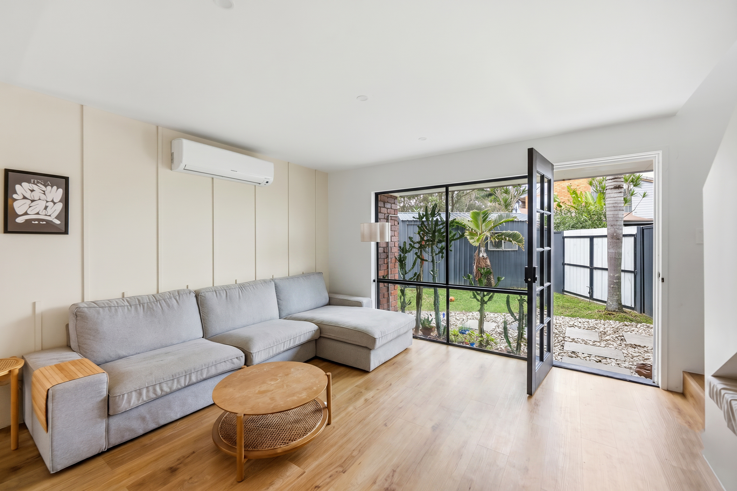4/44 Frascott Avenue