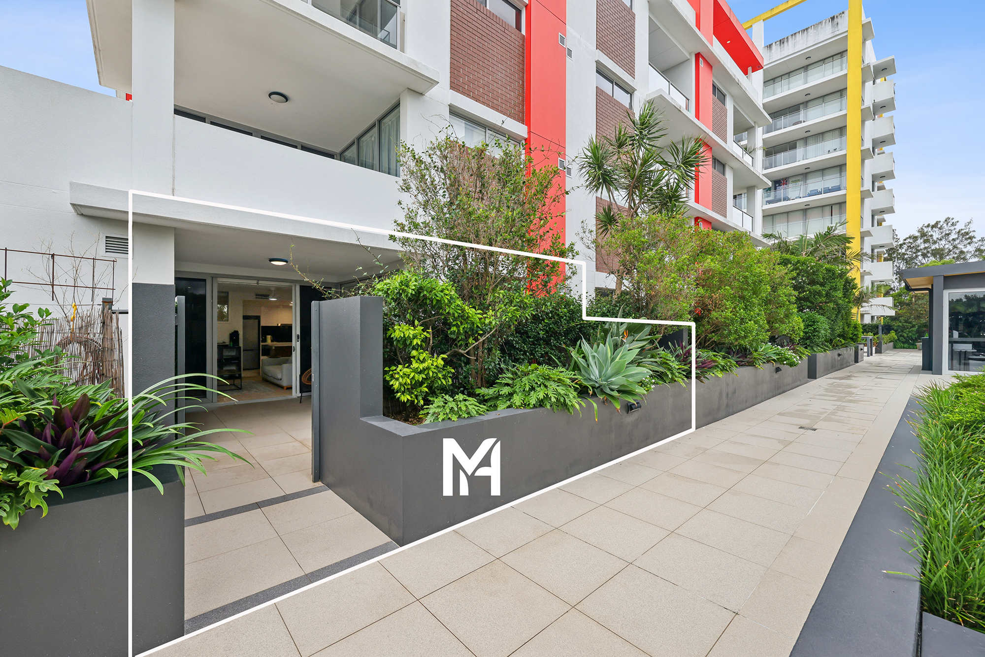 415/33 Lakefront Crescent