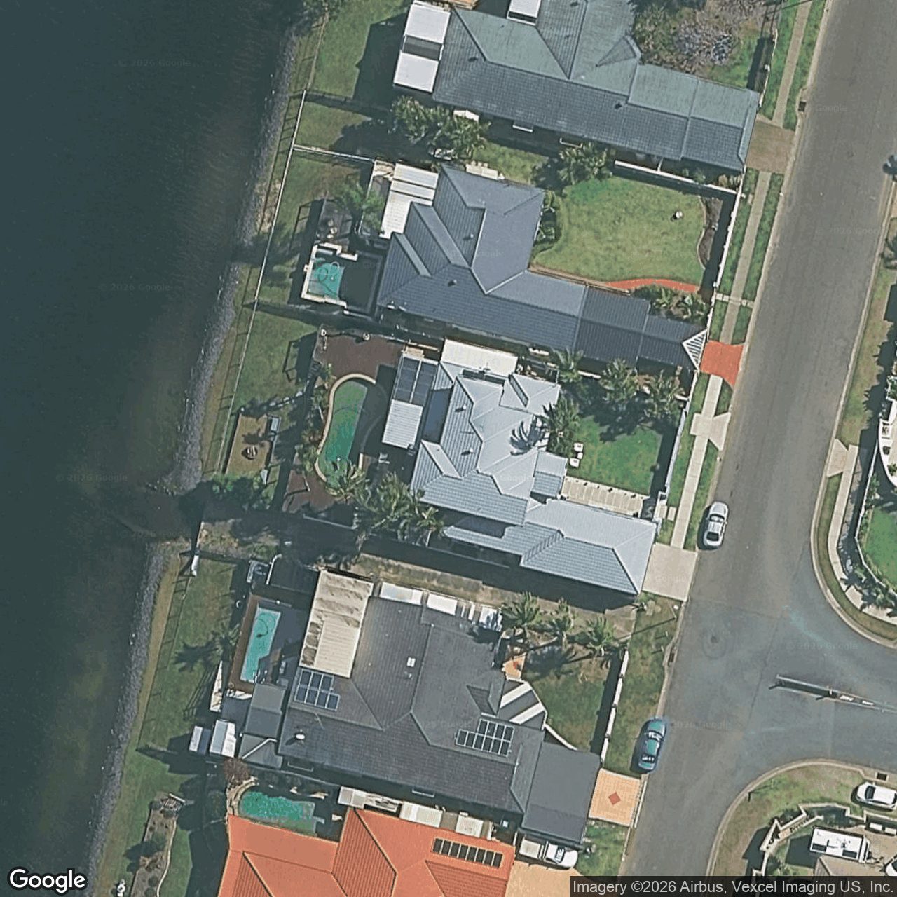Aerial view of 72 Dipper Drive, Burleigh Waters QLD 4220