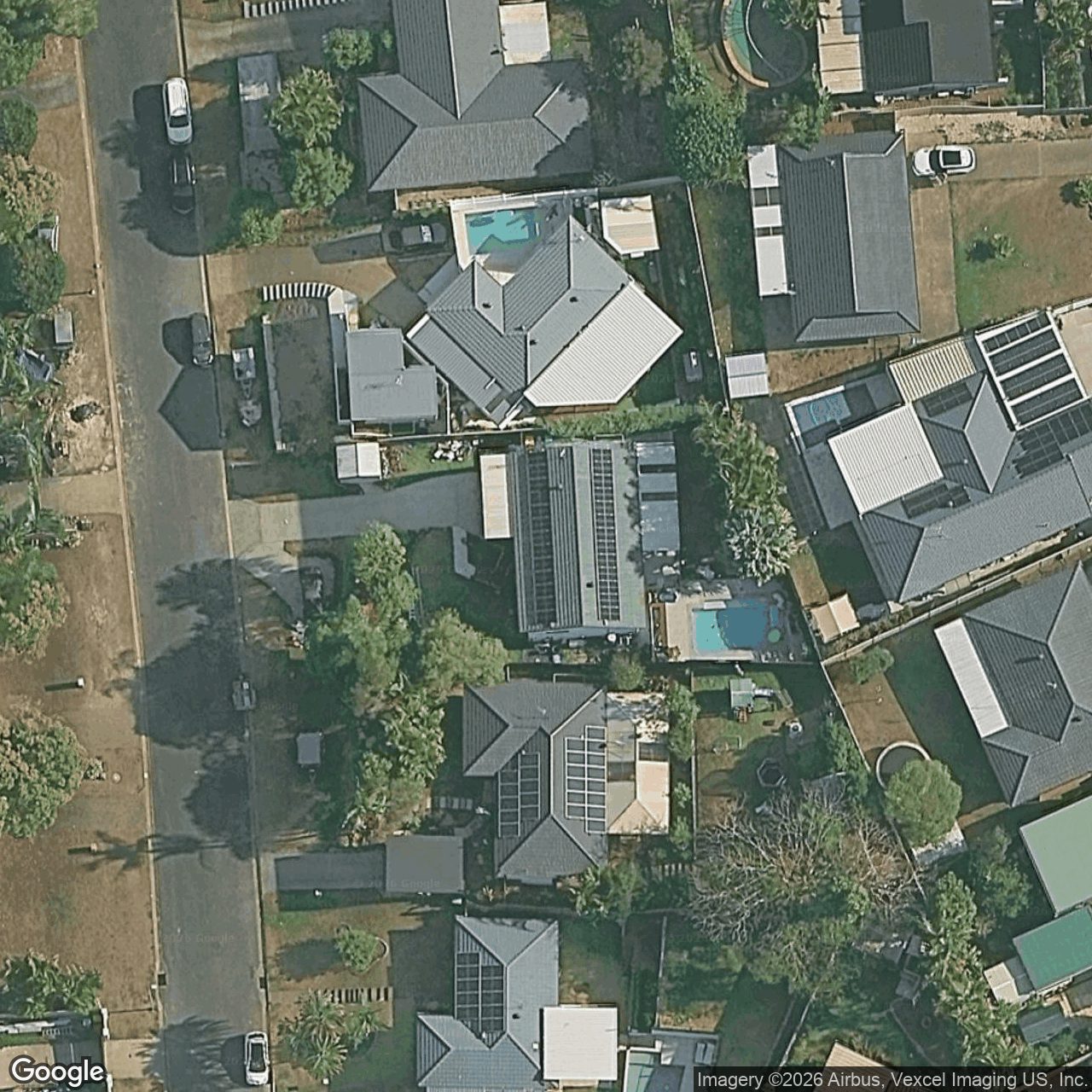 Aerial view of 16 Dawnann Court, Carrara QLD 4211