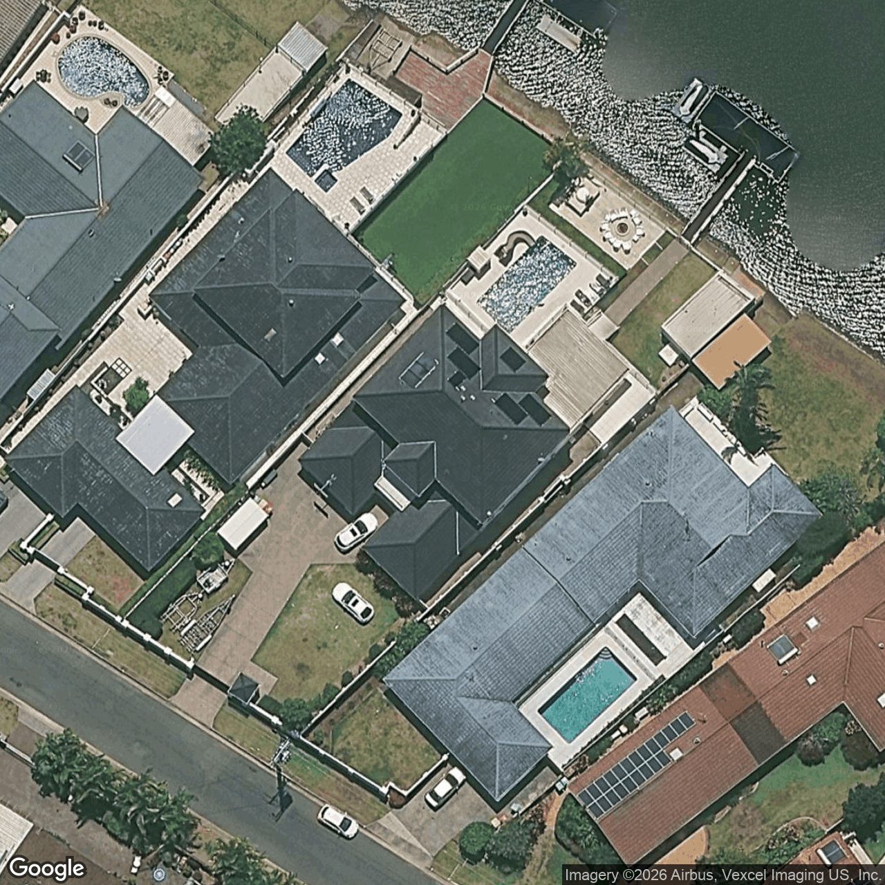 Aerial view of 24 Garden Grove, Carrara QLD 4211