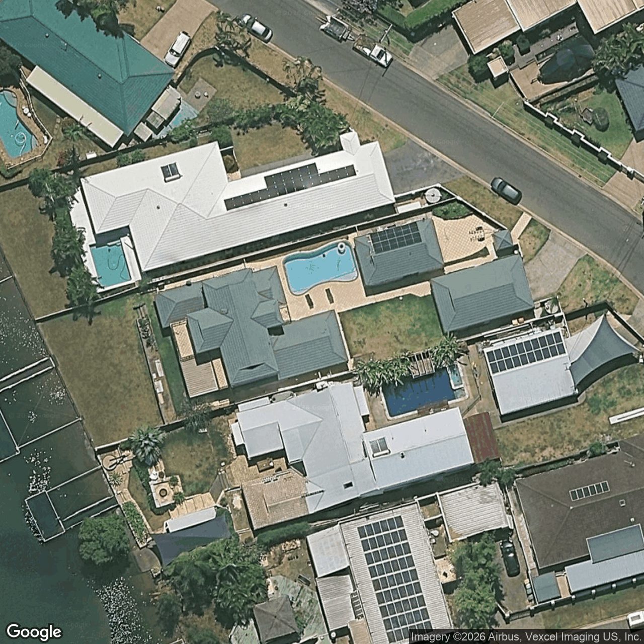 Aerial view of 15 Garden Grove, Carrara QLD 4211