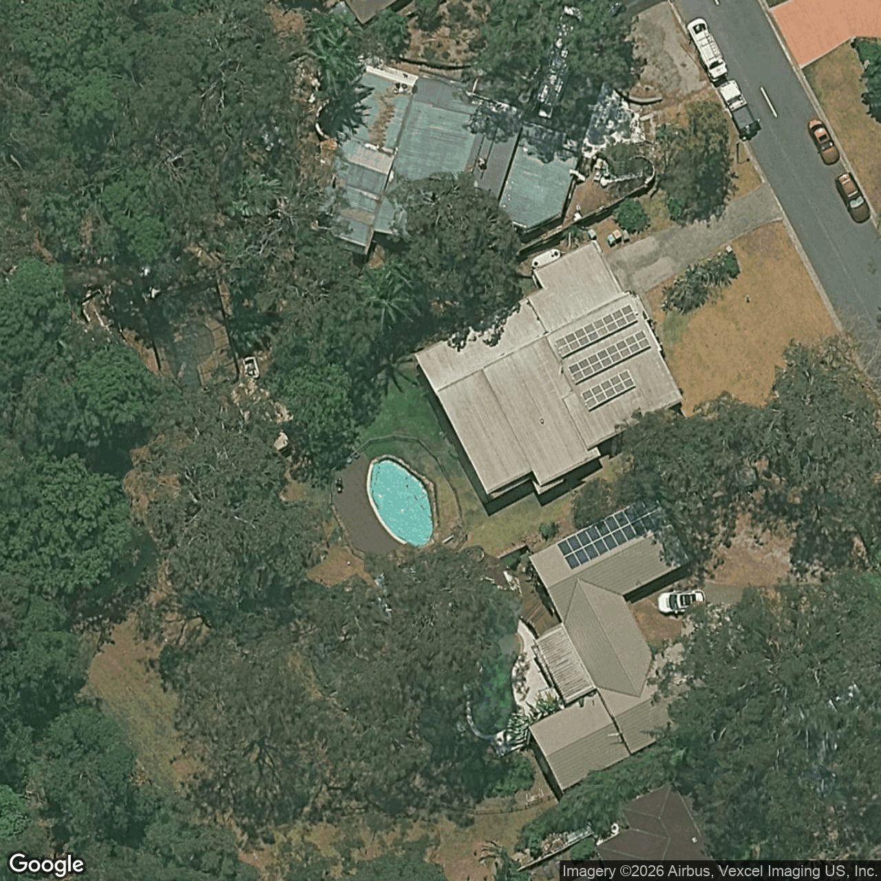 Aerial view of 186 Alison Road, Carrara QLD 4211