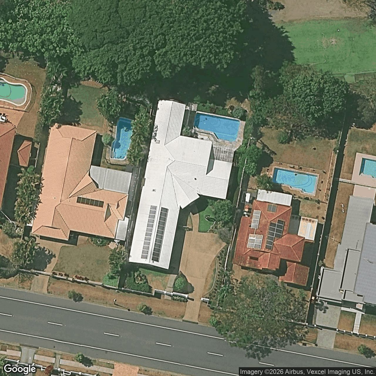 Aerial view of 95 Santa Cruz Boulevard, Clear Island Waters QLD 4226