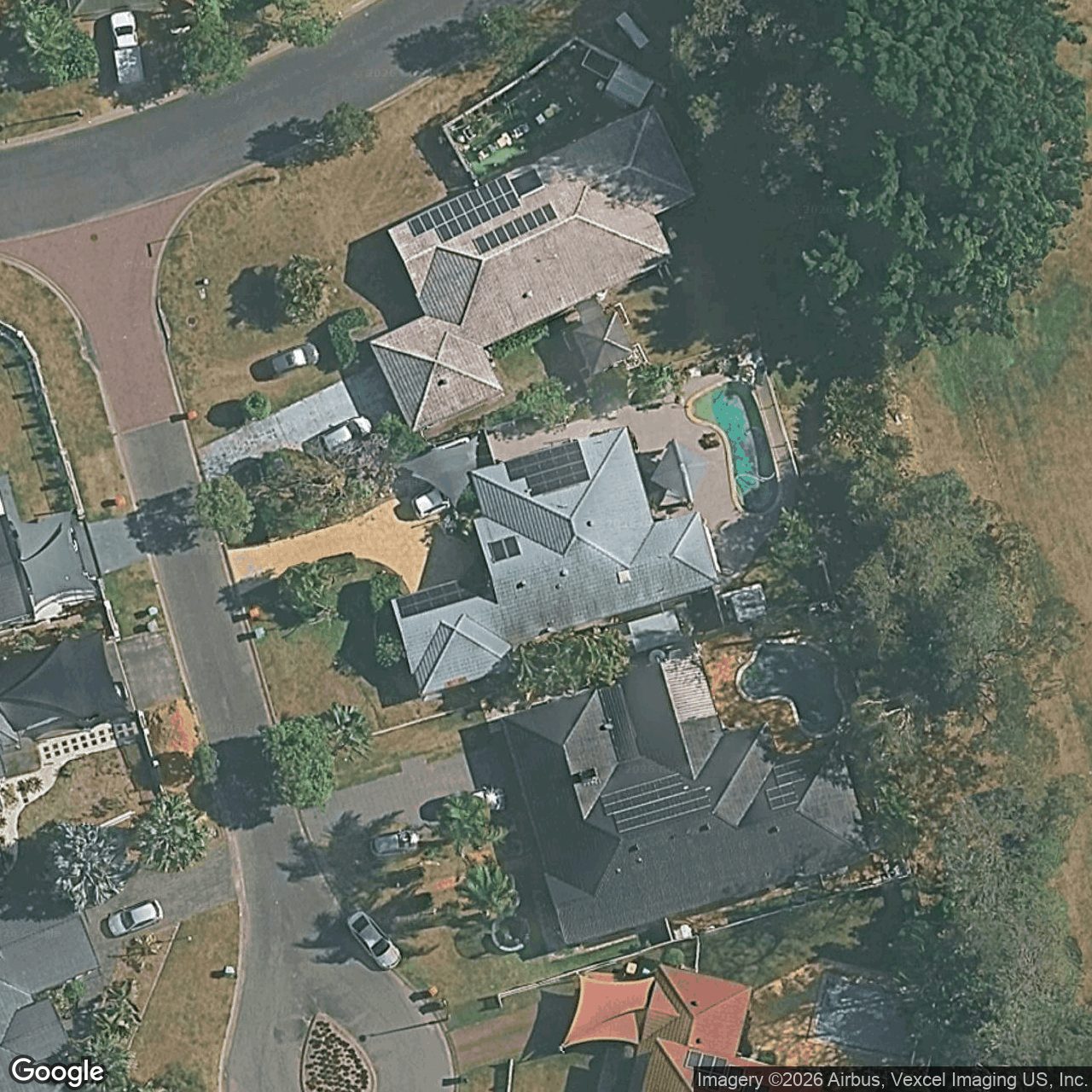 Aerial view of 4 Cutwater Close, Clear Island Waters QLD 4226
