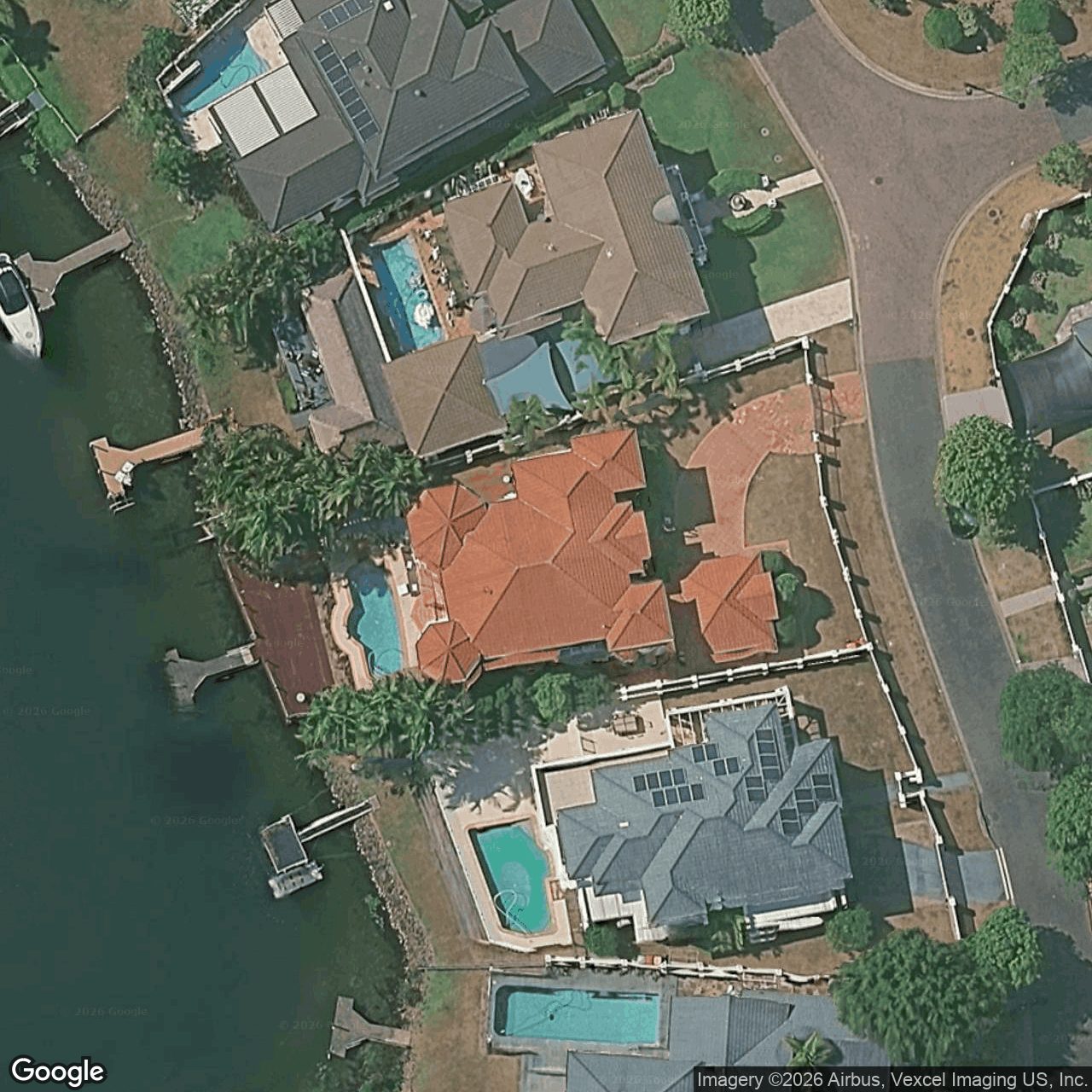 Aerial view of 38 Staysail Crescent, Clear Island Waters QLD 4226
