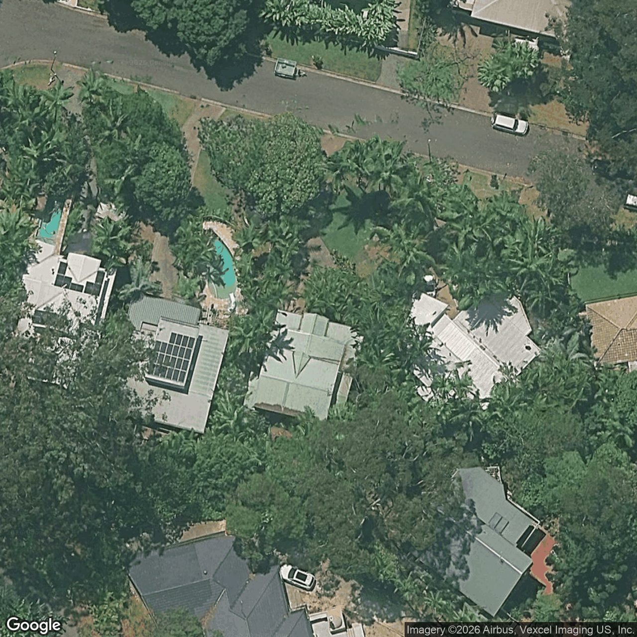 Aerial view of 8 Fernleigh Court, Currumbin QLD 4223