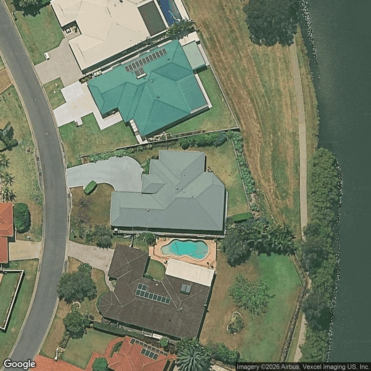 Aerial view of 19 Northlakes Drive, Elanora QLD 4221