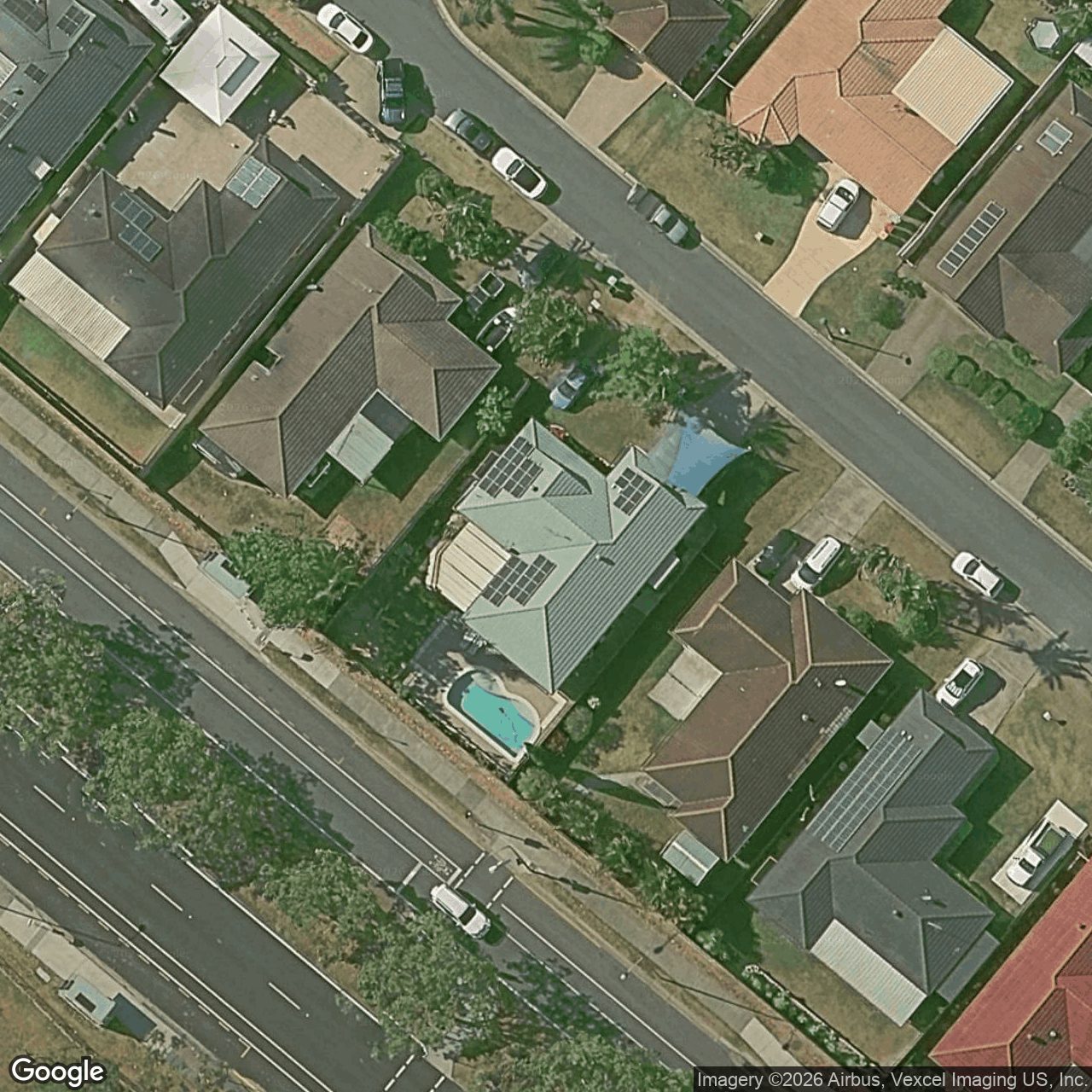 Aerial view of 14 Glengarry Close, Highland Park QLD 4211