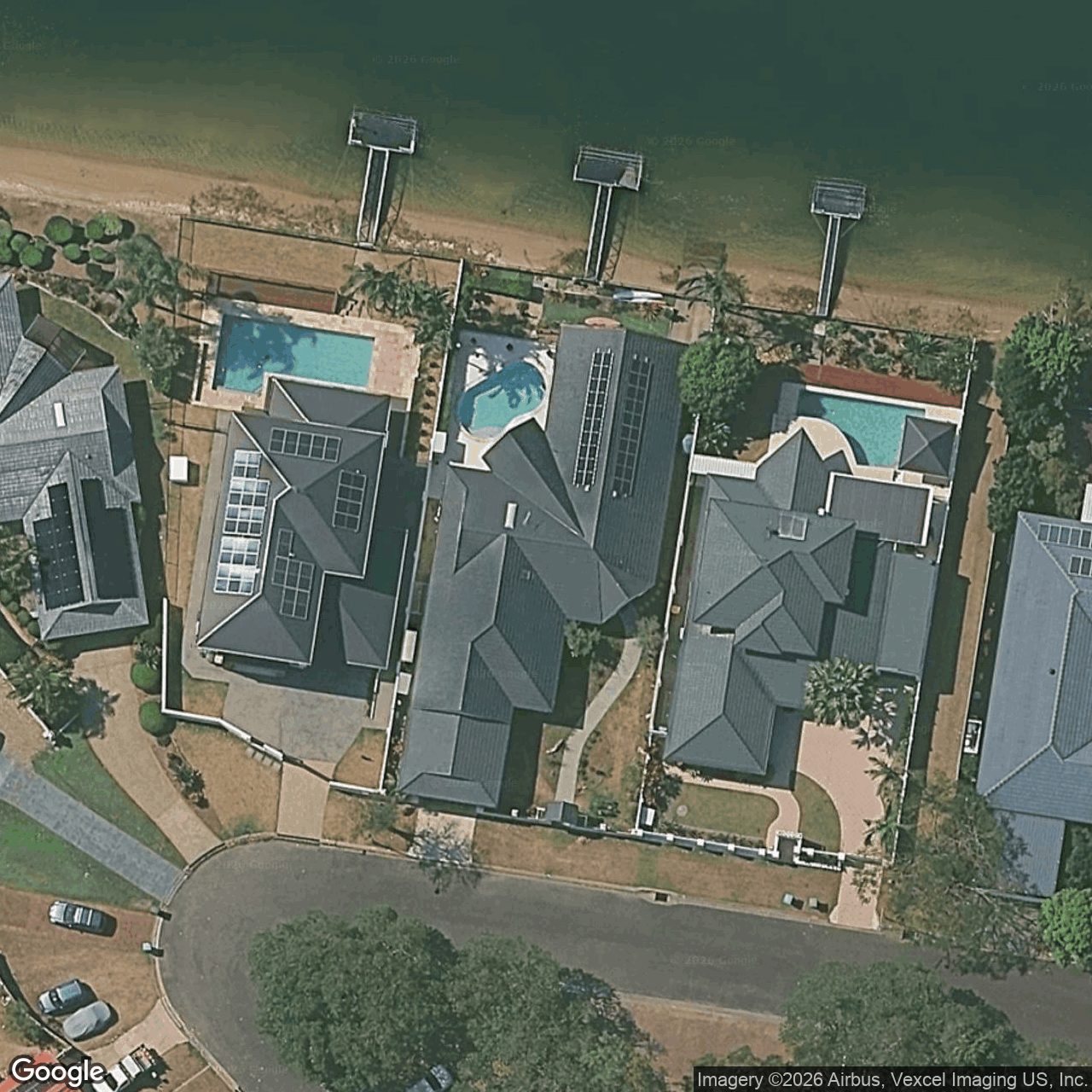Aerial view of 33 Drayton Terrace, Mermaid Waters QLD 4218