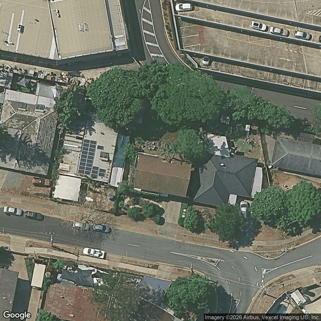 Aerial view of 27 Bordeaux Parade, Mermaid Waters QLD 4218