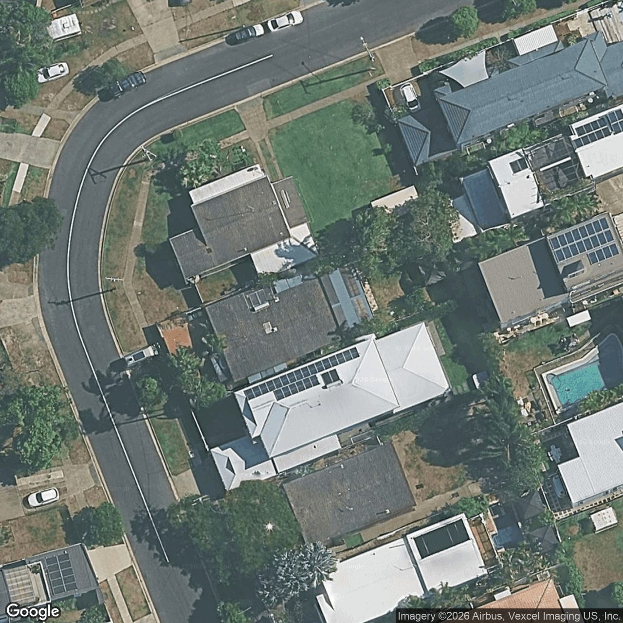 Aerial view of 33 Evandale Crescent, Miami QLD 4220