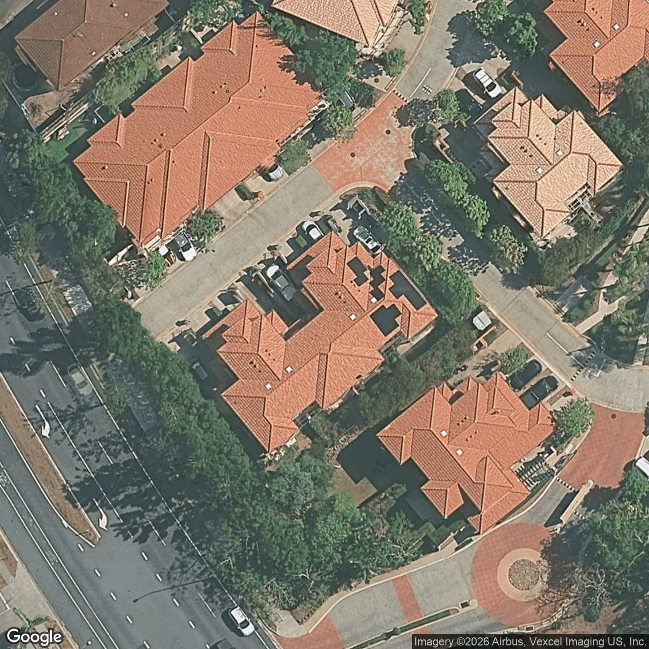 Aerial view of 77/4 University Drive