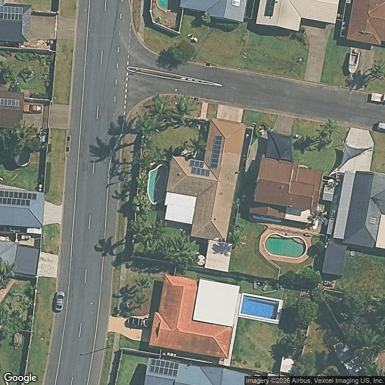 Aerial view of 1 Lomond Court, Varsity Lakes QLD 4227