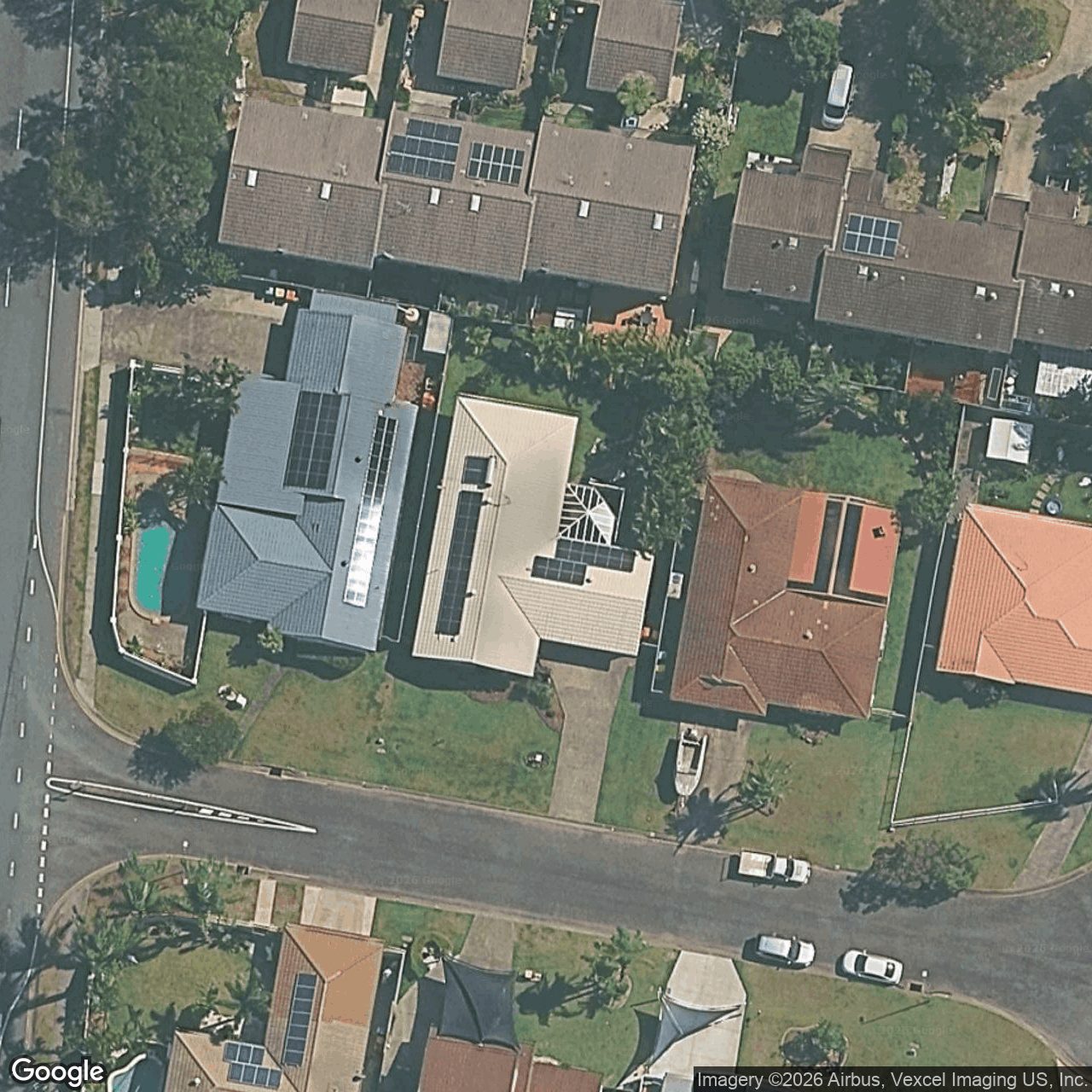 Aerial view of 4 Lomond Court, Varsity Lakes QLD 4227
