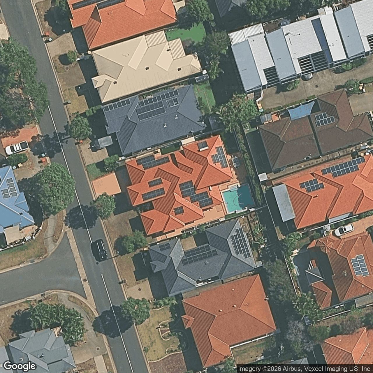 Aerial view of 32 Hillridge Crescent, Varsity Lakes QLD 4227