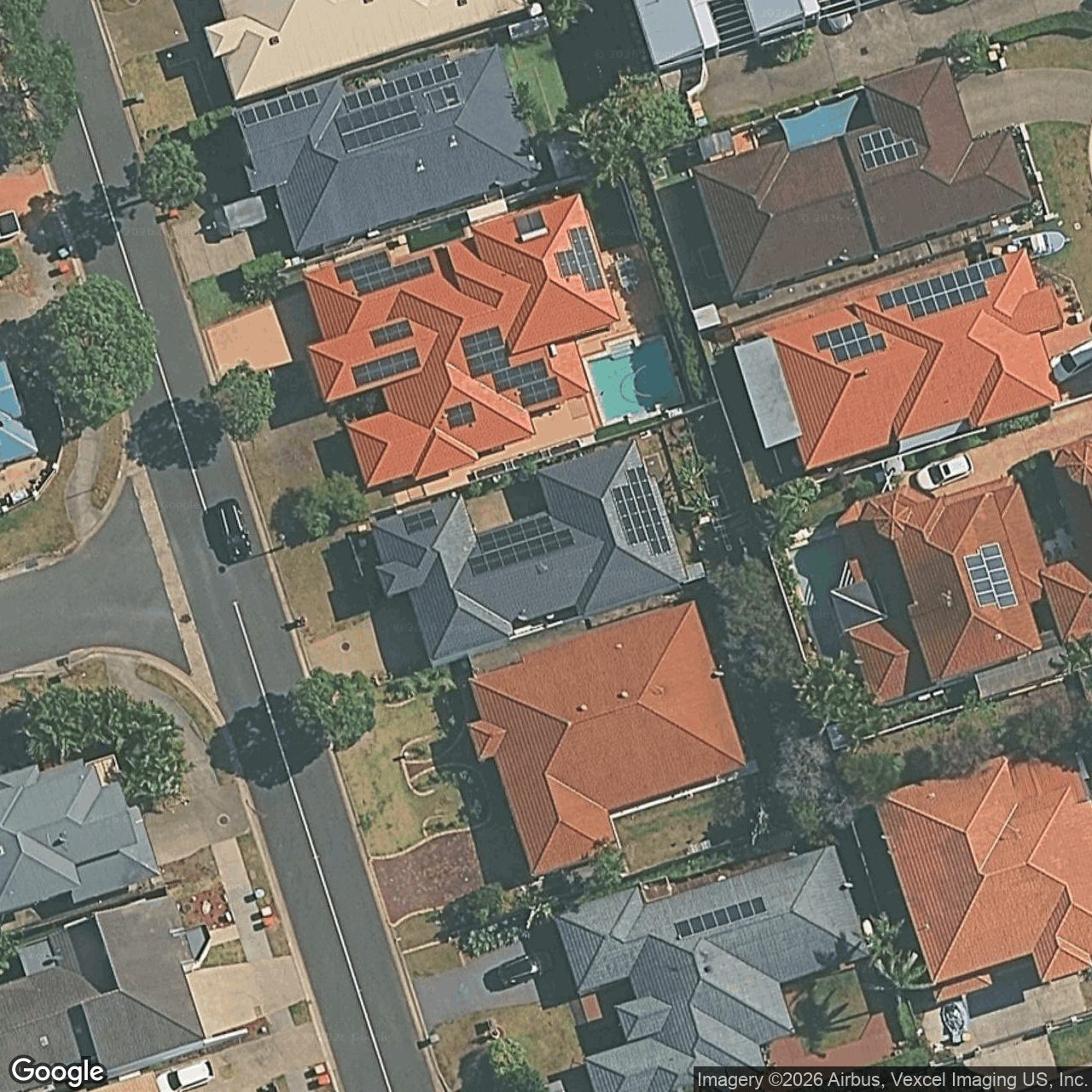 Aerial view of 34 Hillridge Crescent, Varsity Lakes QLD 4227