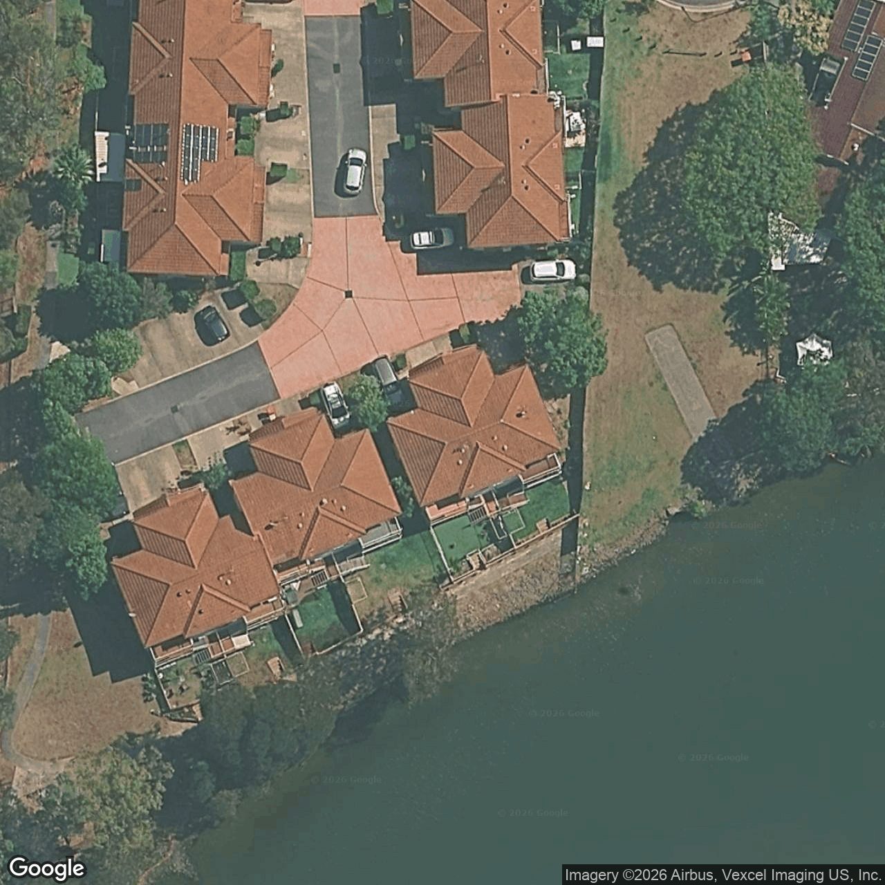 Aerial view of 20/21 Regensberg Close, Varsity Lakes QLD 4227
