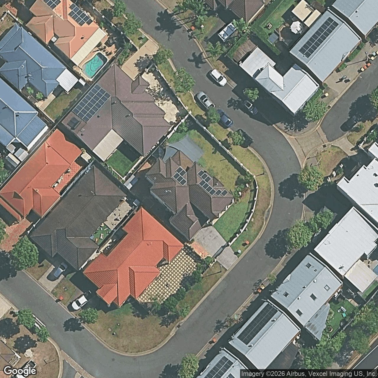 Aerial view of 10 Shorehaven Place, Varsity Lakes QLD 4227