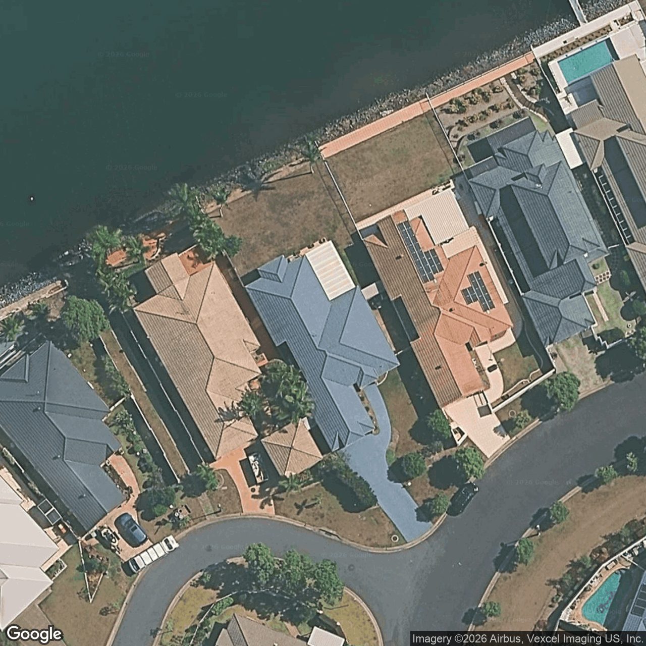 Aerial view of 6 Vanderbilt Court, Varsity Lakes QLD 4227